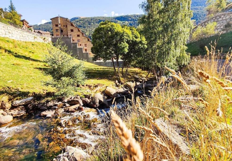 Unico Piso Colorido Y Divertido En Ransol - Increibles Vistas Al Rio Y Naturaleza - Ideal Familias L By Bonesvacances 안도라라베야 외부 사진